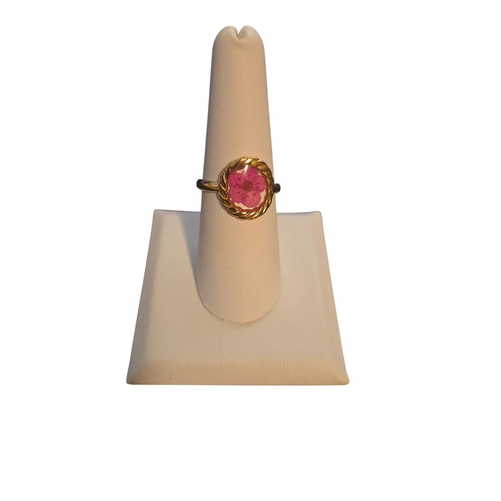 Ring Womens Size 8.5 Adjustable Pressed Pink Flower Gold Tone